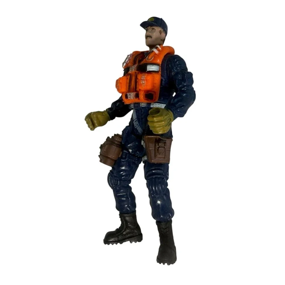 CHAP MEI RESCUE SQUAD OFFICER 4